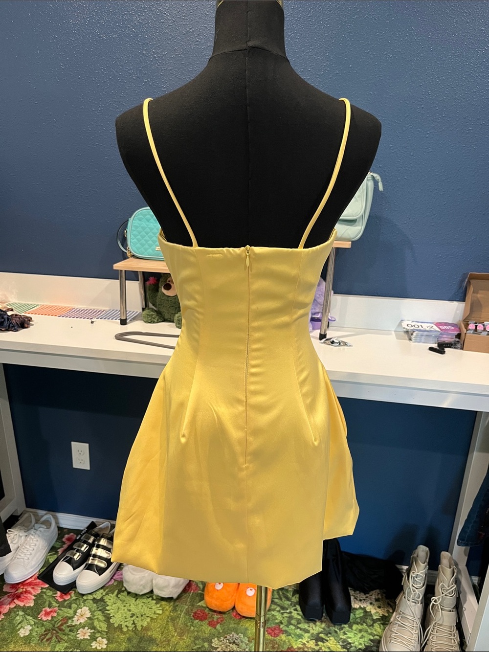 NWT AKIRA Yellow Satin Spaghetti Strap V-Neck Mini Dress - Picture 2 of 4